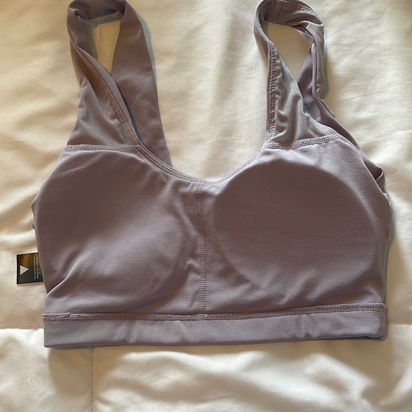 Balance athletica sports bra - Picture 6 of 10